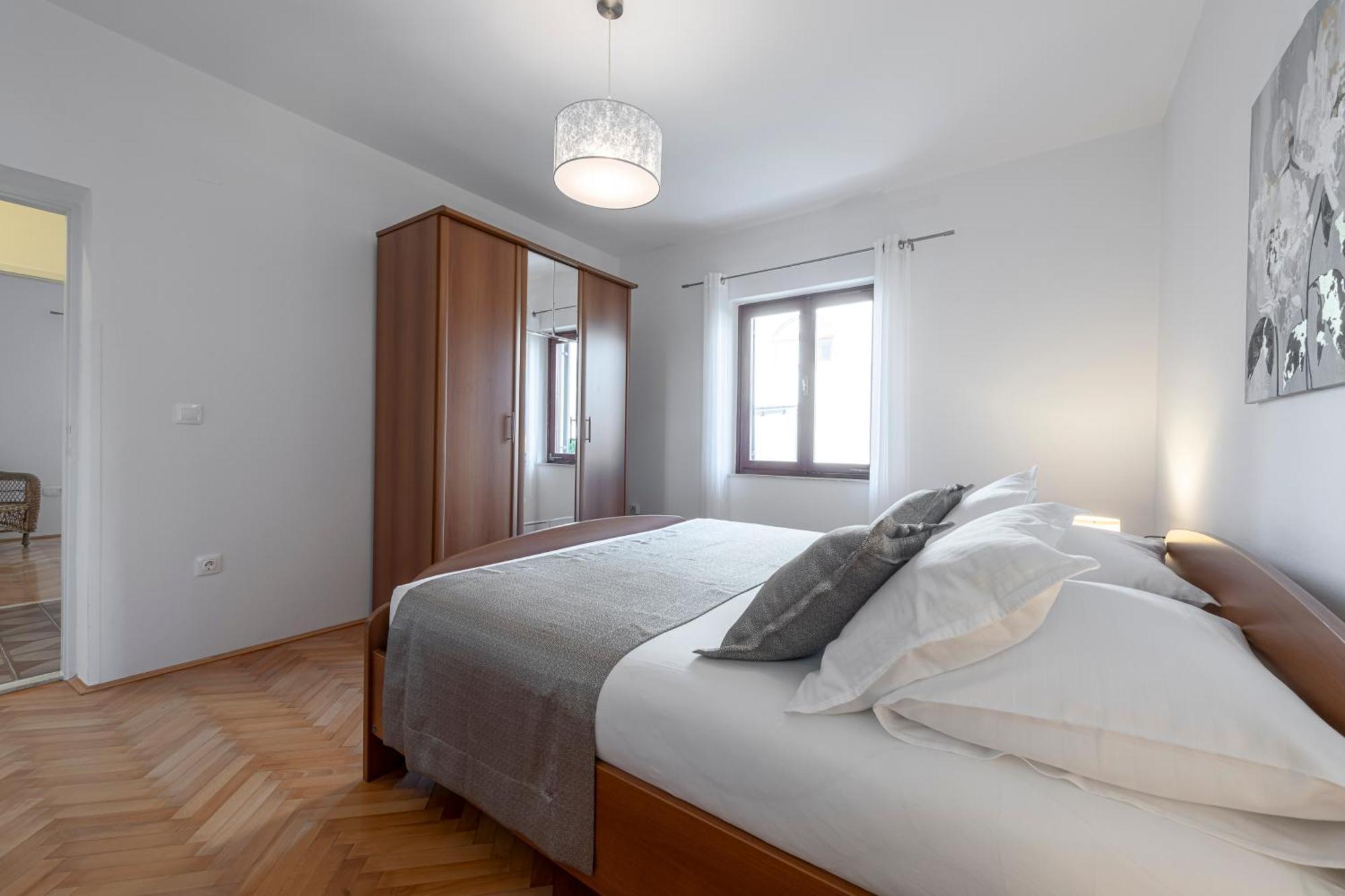 Antares Apartments 챠브타트 외부 사진